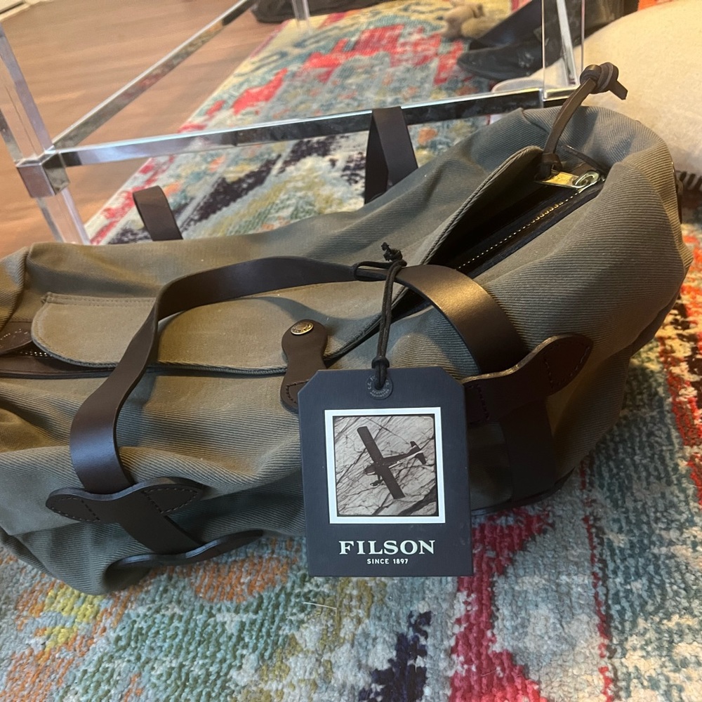 NWT Filson Small Duffel